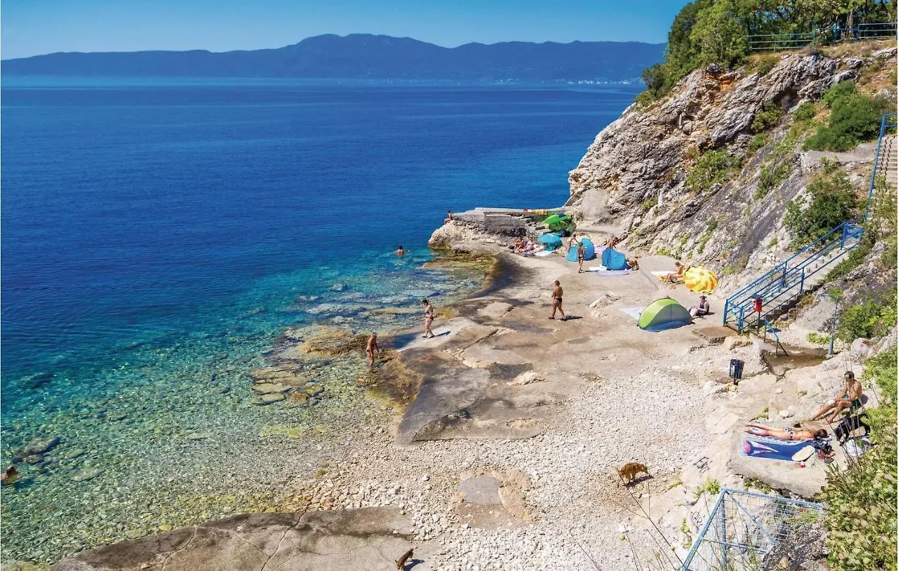 Awesome Apartment In Kostrena With Jacuzzi Zurkovo Croatia